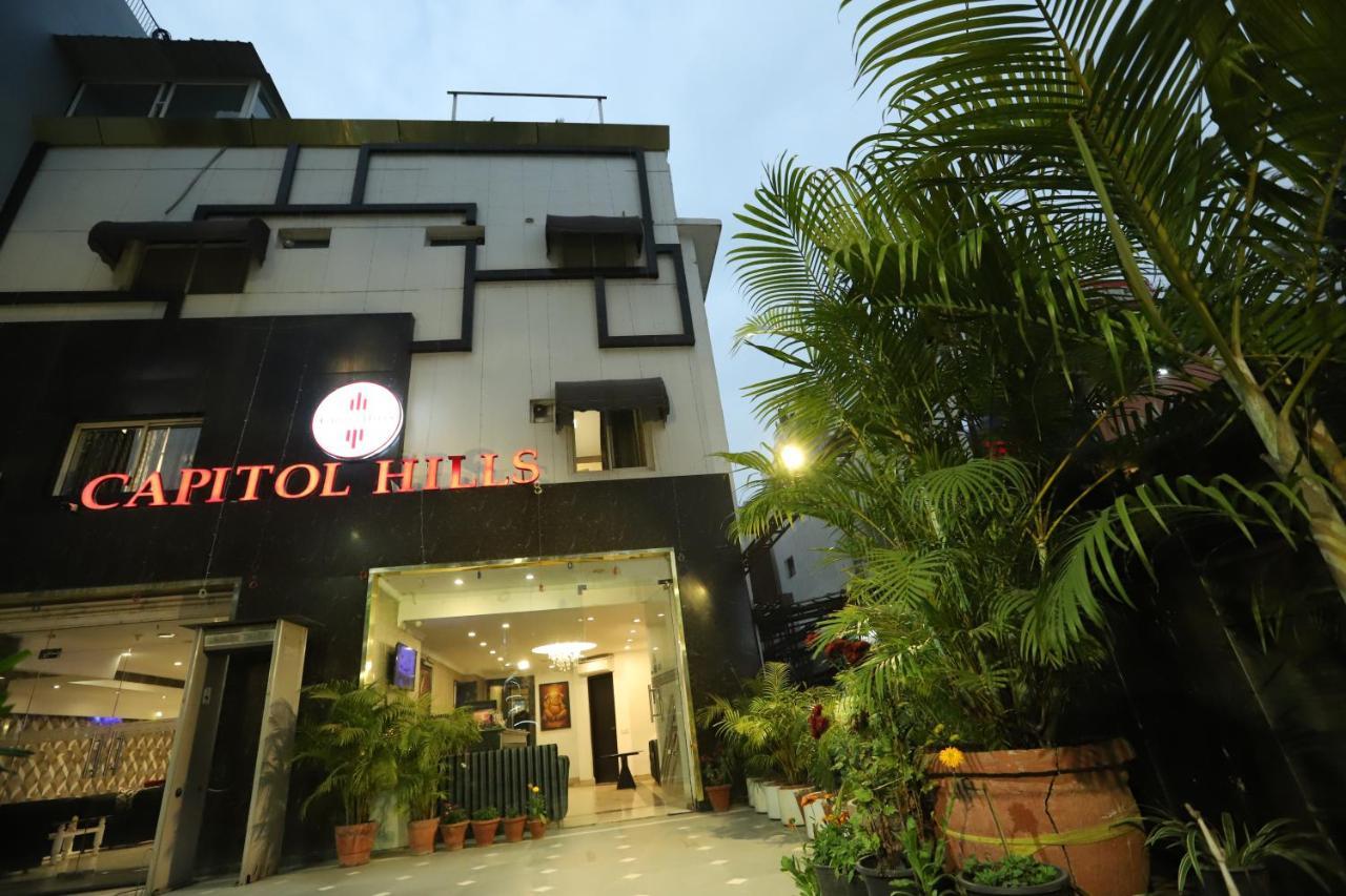 Hotel Capitol Hills - Greater Kailash Delhi Нью-Делі Екстер'єр фото